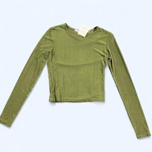 NWT Green Mesh Long Sleeve Basic Crop Top for Fall Layering Small New